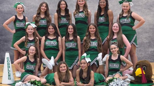 CISD Cheerleaders go to NCA Cheer Camp