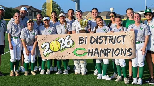 Cuero Lady Gobblers sweep Bi-District Championship