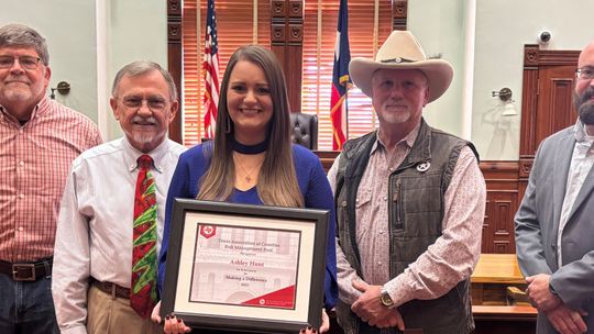 DeWitt County HR director receives regional award for risk management