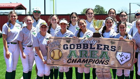 Lady Gobblers clinch Championship with thrilling win over Billies
