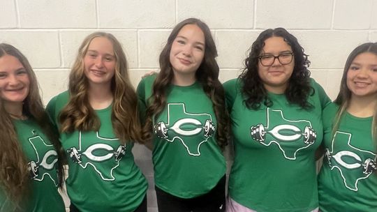 Lady Gobblers qualify for powerlifting