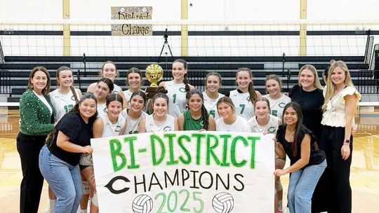 Lady Gobblers sweep Devine to claim bi-district title