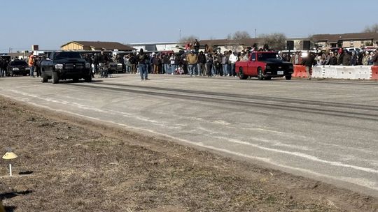 Tarmac Takeover draws crowd for Dyno Day and No Prep Action