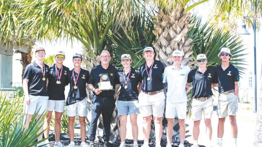Yorktown Boys Golf Team advances to Regionals