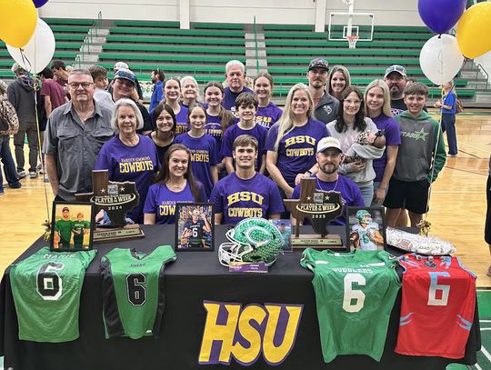 CHS athletes sign letters of intent