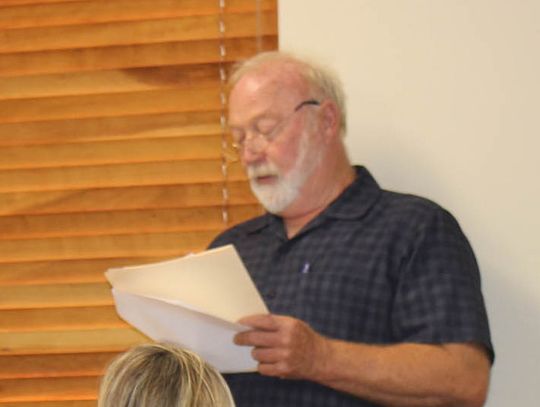 Citizen group puts CISD board on the spot