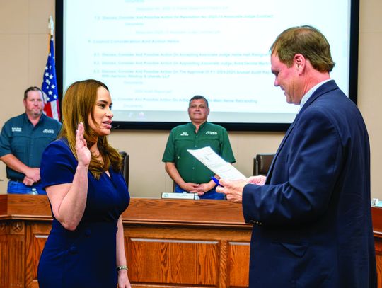 City Attorney James K. Crain III swears in Associate Judge Nora Denise Martinez on April 14, 2025 at Cuero City Hall Chambers. (Photo by Ele Chew)