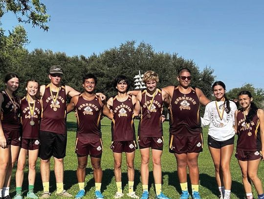 	Cross Country at Shiner Meet