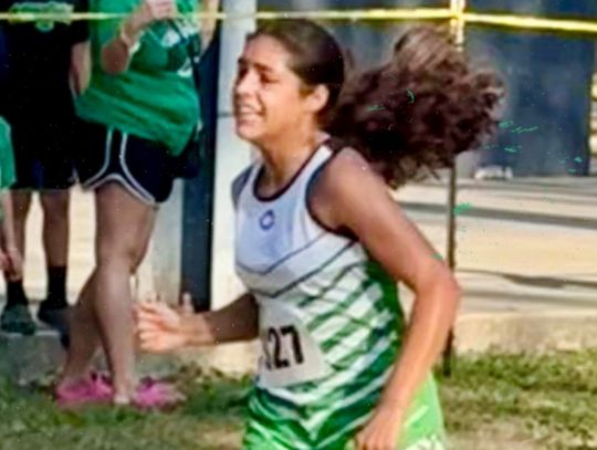 Cuero cross country team shines at districts