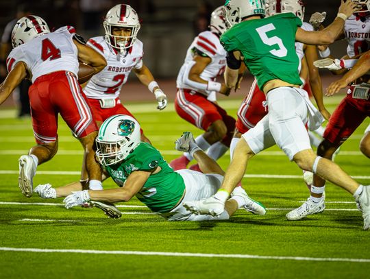 Cuero Gobblers roll past Robstown 41–20