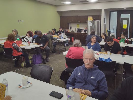 Cuero library hosts bingo time