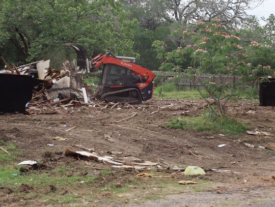 The Yorktown City Council took further action at its regular meeting on April 28 to continue the demolition and clean up of dilapidated properties around town, including on Sixth and Eighth Street as well as West Street. In the public comments, Bud and Peggy Cryer asked for help with a nei...