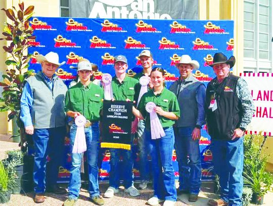 DeWitt County landscape challenge team competes