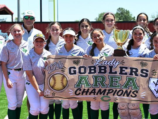 Lady Gobblers clinch Championship with thrilling win over Billies