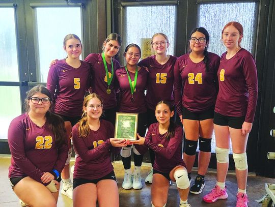 Back: Jillian Denton, Savannah Hernandez, Averee Castillo, Addison Rogers, Taydym Schuenemann, Ally Hoefling. Front: Chloe Pena, Abbigail Yanta, Ava Lopez.