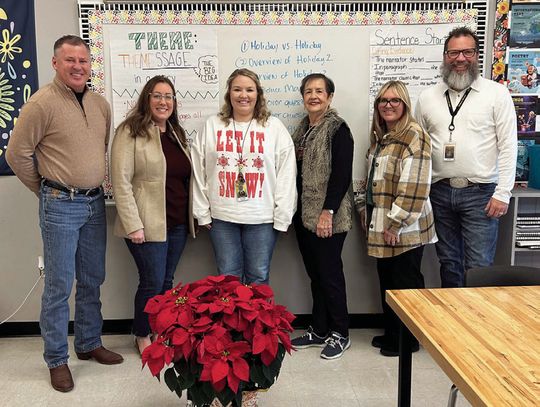 Pictured (L-R): Yorktown ISD Superintendent Gerald Nixon, Yorktown Ladies Auxiliary VFW Post 8136 member Katie Newman, VFW Teacher of the Year Ellen Yosko, Yorktown Ladies Auxiliary VFW Post 836 President Rachel Robinson, Yorktown Secondary Principal Michael Hannum. CONTRIBUTED PHOTO