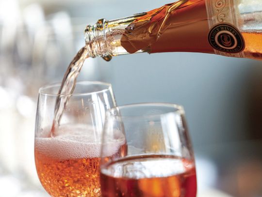 Viticulturist gives tips on selecting sparkling wine