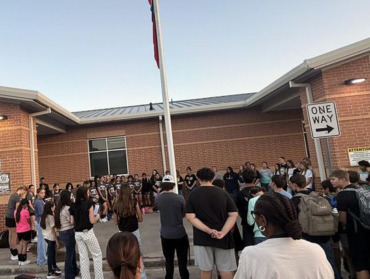 YISD hosts ‘See You at the Pole’