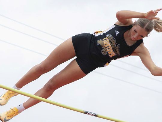 Yorktown track teams advance to Regionals