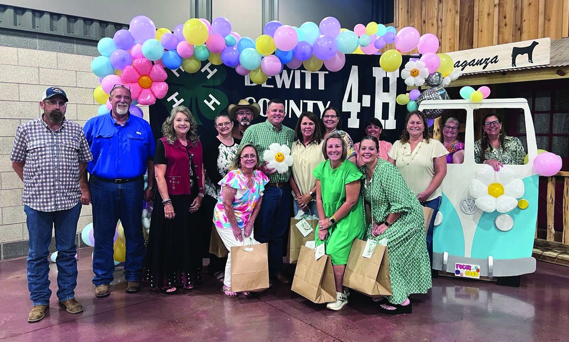 4-H banquet recognizes members, leaders