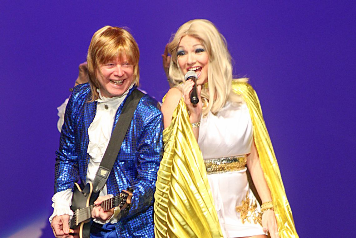 ABBAMANIA brings brings high-energy fun to DeWitt County