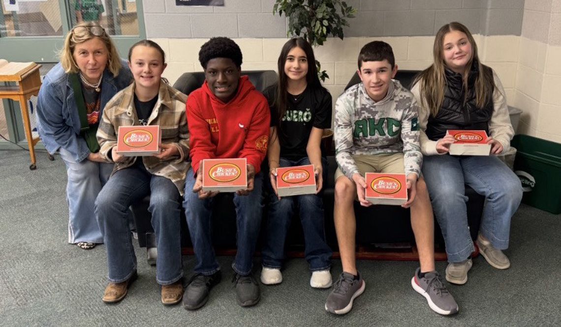 Art students share gift of giving with nursing home residents