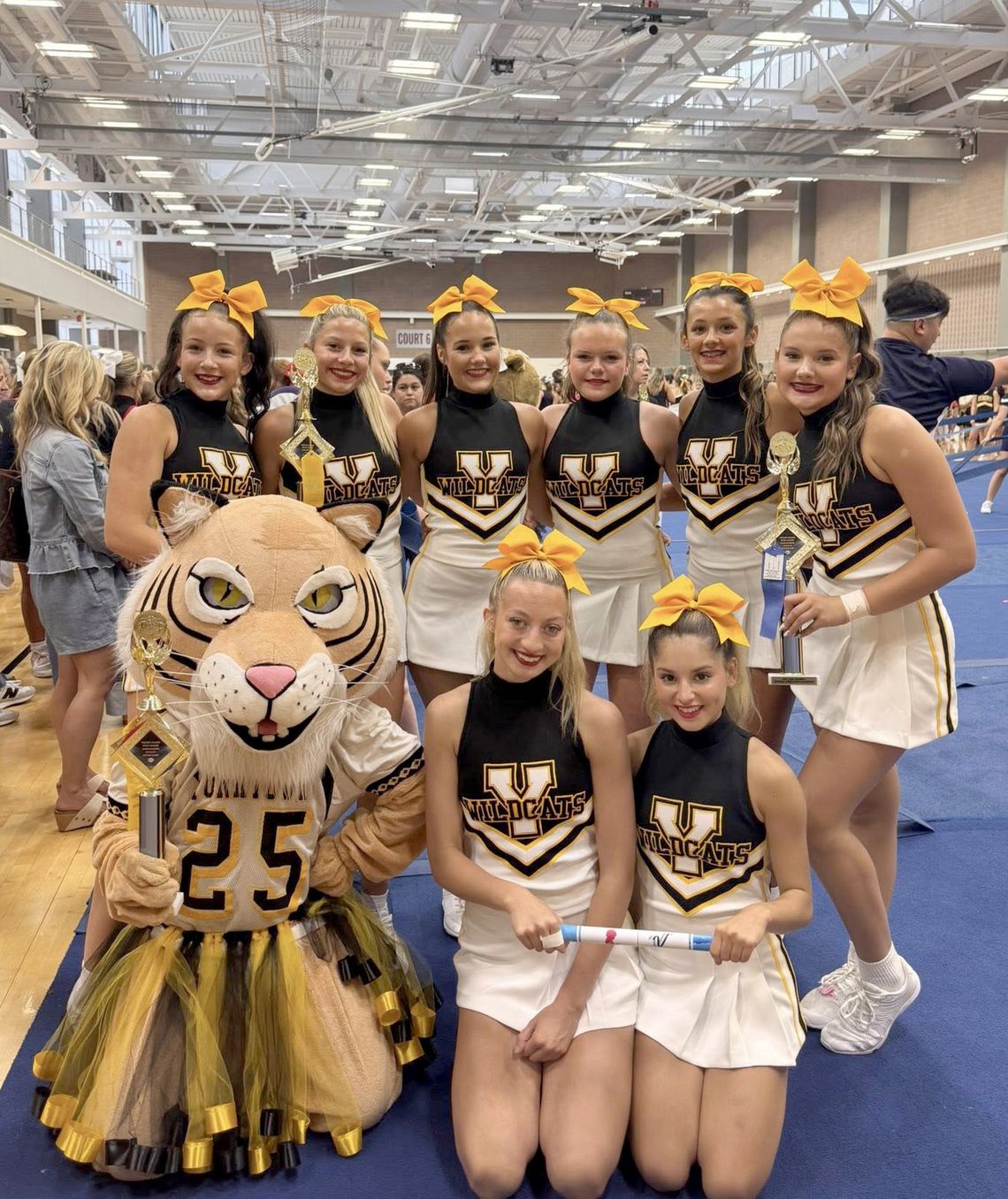 Cheerleaders shine at UCA Cheer Camp