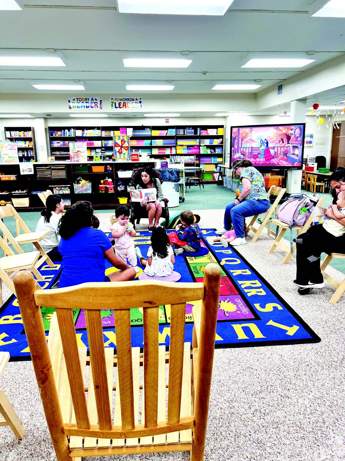 CISD program hosts holiday readings CISD program hosts holiday readings