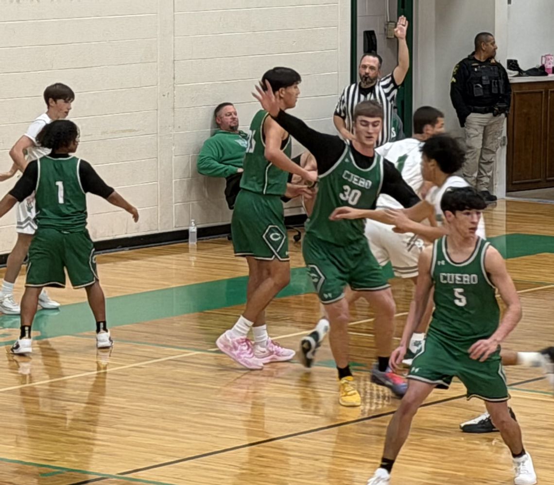 Cuero cruises to first district win Cuero cruises to first district win