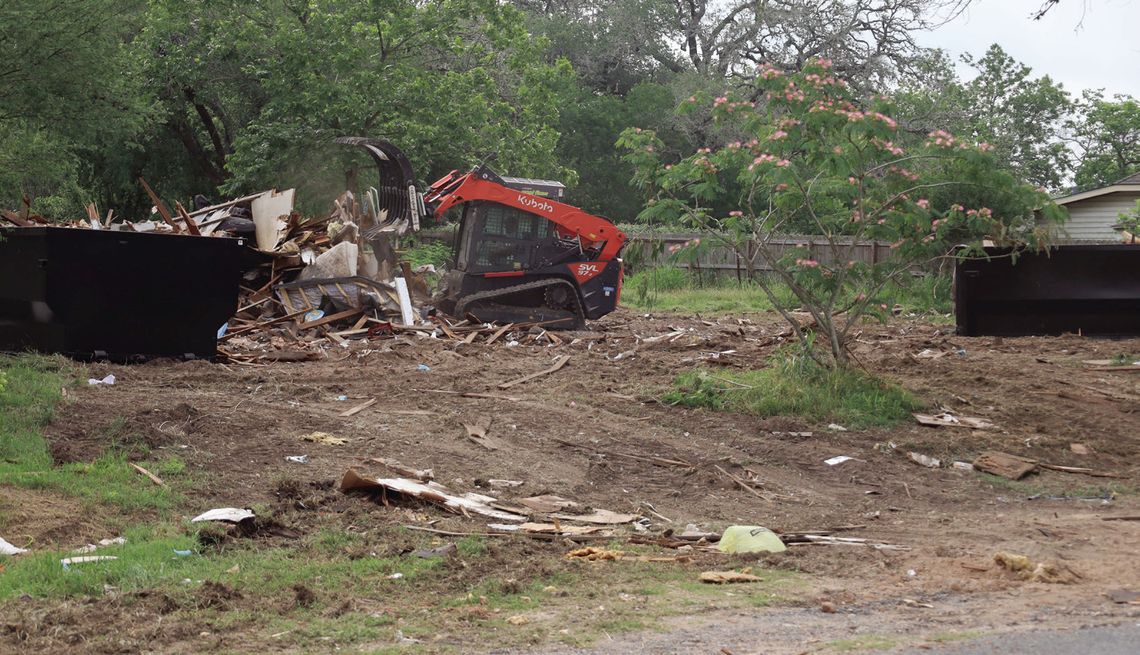 The Yorktown City Council took further action at its regular meeting on April 28 to continue the demolition and clean up of dilapidated properties around town, including on Sixth and Eighth Street as well as West Street. In the public comments, Bud and Peggy Cryer asked for help with a nei...