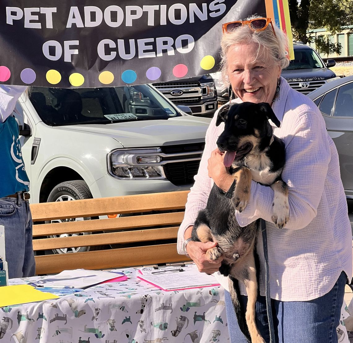 Pups and people enjoying Cuero’s Artisan Market