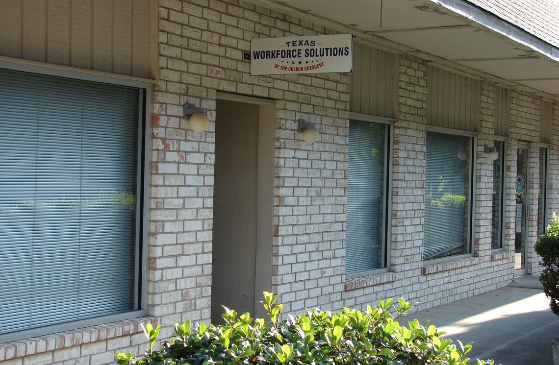 Workforce Solutions closes Cuero office