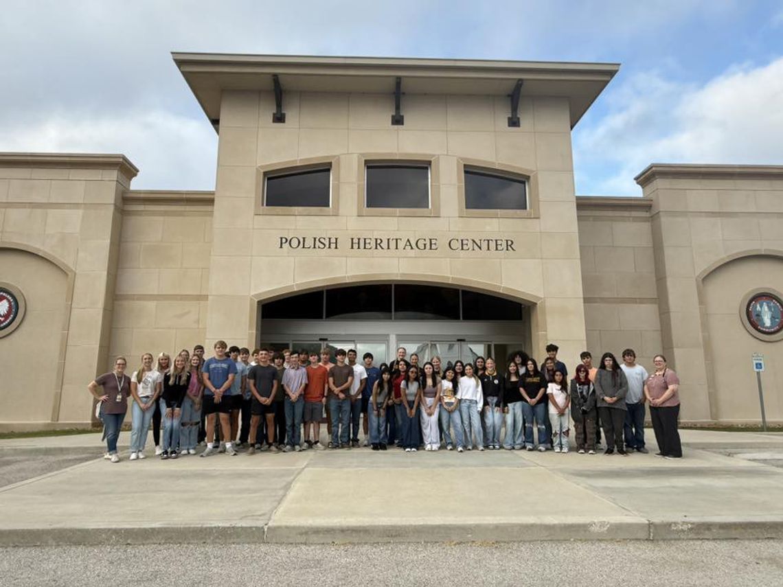 Yorktown juniors visit Polish Heritage Center Yorktown juniors visit Polish Heritage Center